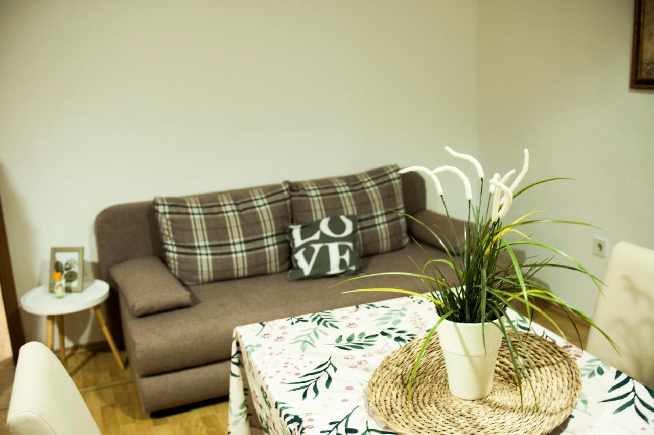 Apartman Flower Šibenik Exteriör bild
