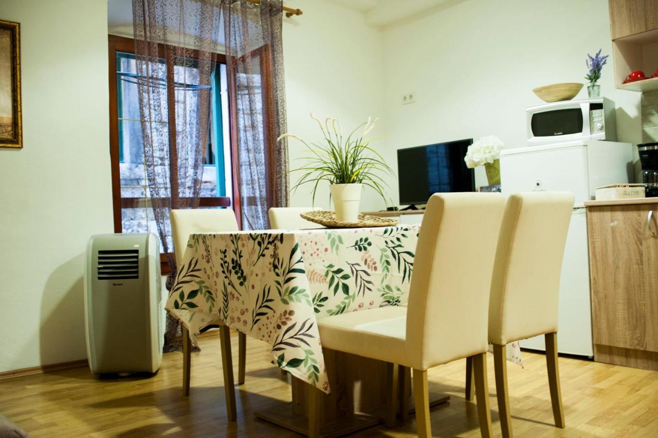 Apartman Flower Šibenik Exteriör bild